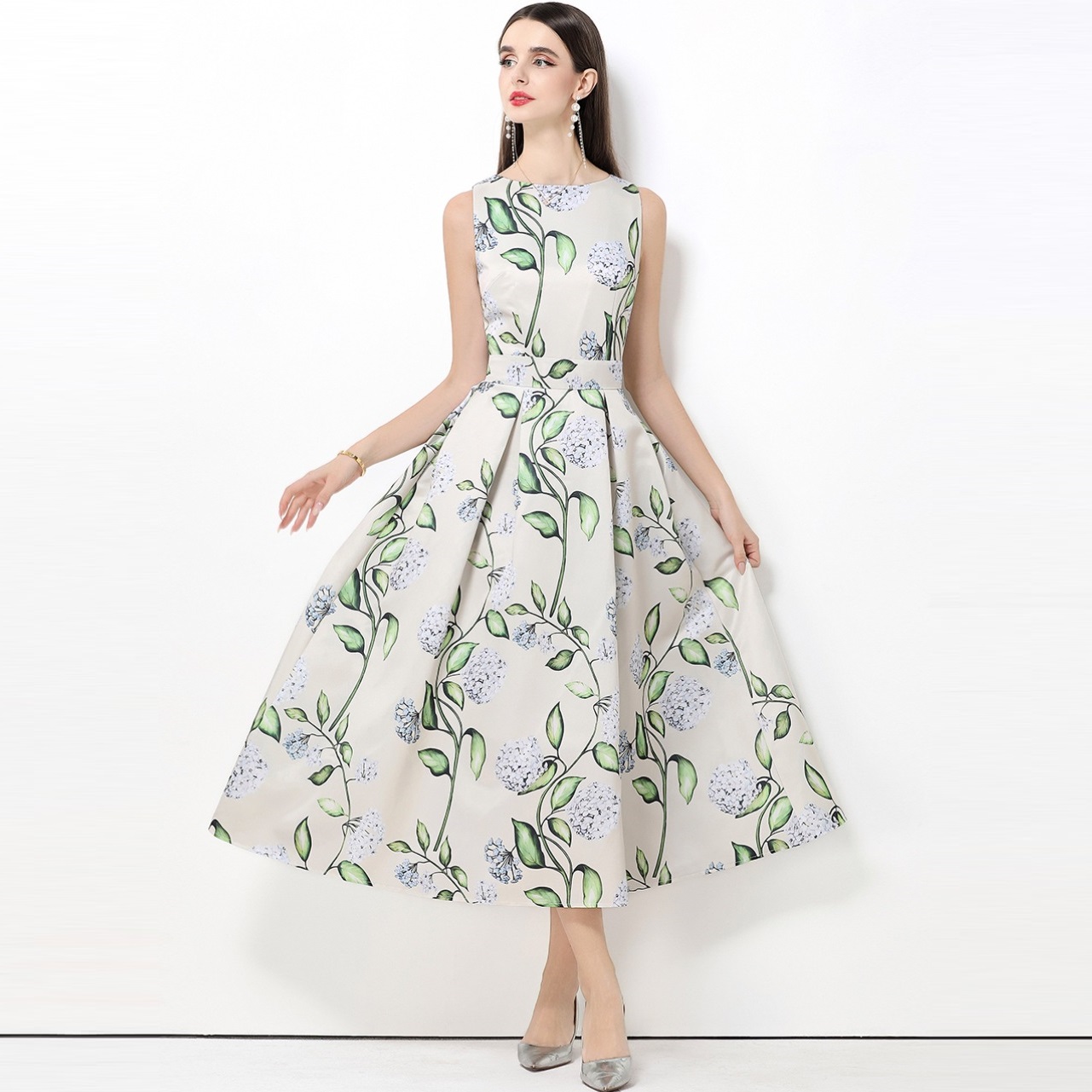 S～3L★パーティー 二次会　忘年会 ノースリーブ　花柄ワンピース