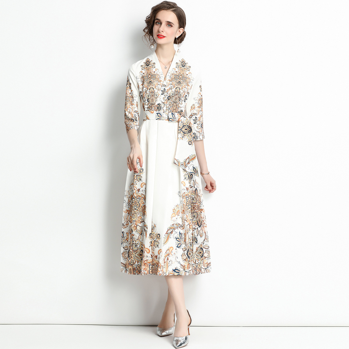 M～3L★パーティー  結婚式 お出かけ デート  ベルト付き　可愛い花柄シャツワンピース