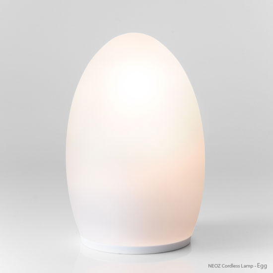 ブランドを代表するエッグデザインの照明！ ”NEOZ” Egg
