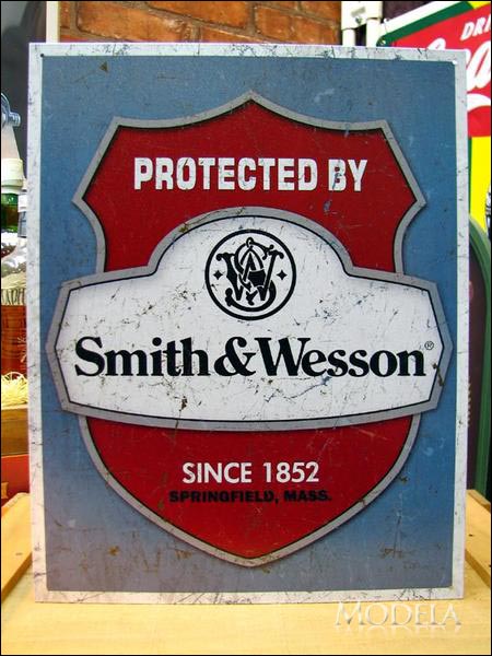 アメリカンブリキ看板 S&W/スミス&ウェッソン 保護