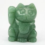 【彫刻置物】招き猫 アベンチュリン・財 約32x40mm