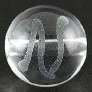 【彫刻ビーズ】水晶 8mm (素彫り) アルファベット「N」