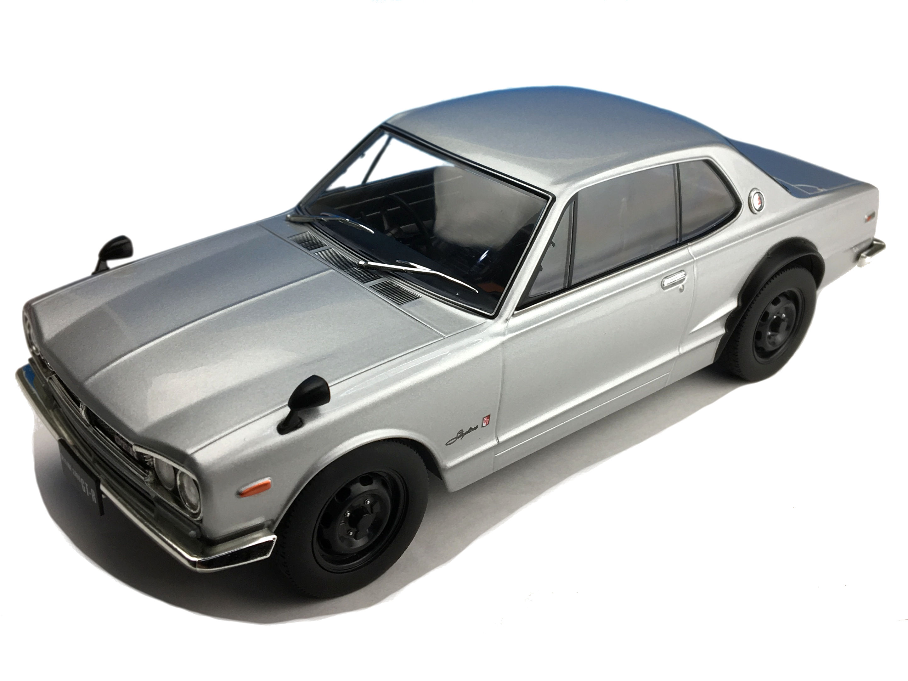 First18/ファースト18 日産 スカイライン GT-R (KPGC10) シルバー