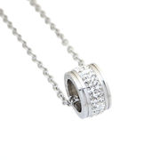 ステンレス ホワイトCZ 3列 リング型ペンダントトップ ビッグ