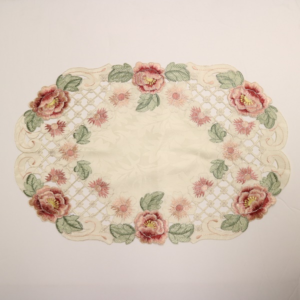 テーブルセンター薔薇のカット刺繍楕円