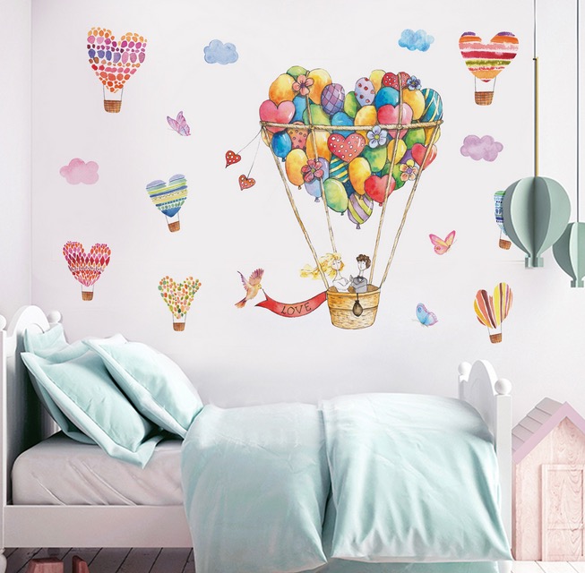 18年新作 同梱でお買得人気 ハート風船壁紙 寝室客間シール ウォールステッカー ファッション雑貨 株式会社 フォーティーン 問屋 仕入れ 卸 卸売の専門 仕入れならnetsea