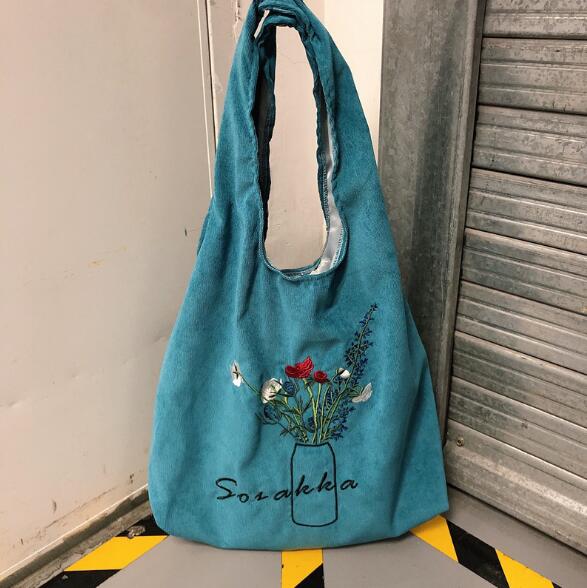 J.CHIC ショルダー ＊キャンバス ＊エコバッグ ☆秋冬☆大容量 ショルダーバッグ 刺繍 日系chic キャンバス