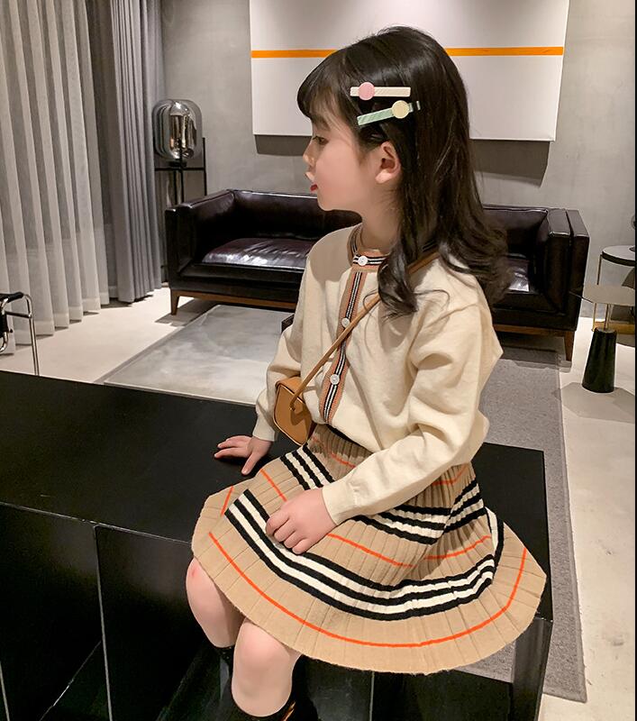 トップス スカート セットアップ 2点セット 子供服 キッズ 女の子 韓国子供服 アパレル 香山 株式会社 問屋 仕入れ 卸 卸売の専門 仕入れならnetsea