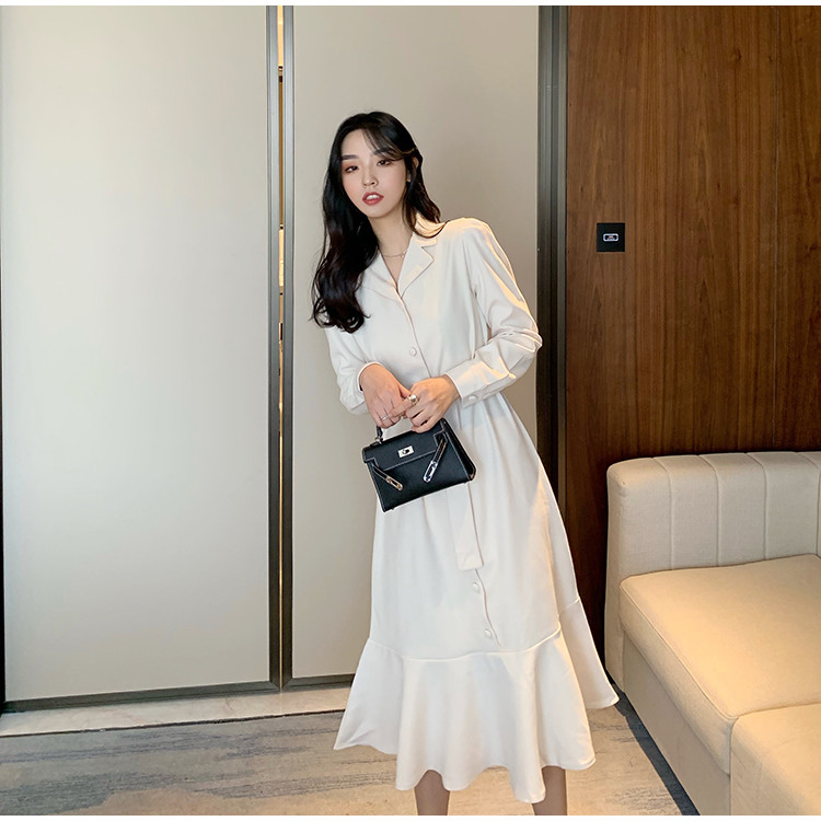 シルエットが美しい。韓国ファッション スリム 長袖 気質 ワンビースハイウエスト 百掛け ベルトエレガント