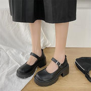INSスタイル 小さな革の靴 ワンワードバックル 柔らかい女の子 レトロ 厚底 学院風 ユニフォームの靴