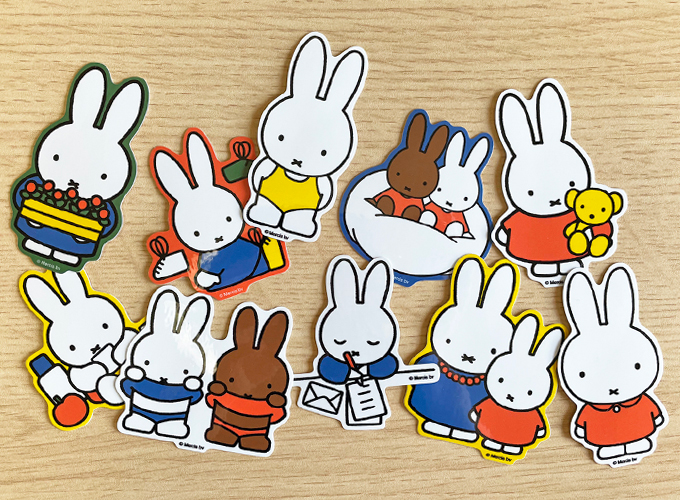 Miffy ミッフィー 手紙 キャラクターステッカー 絵本 イラスト かわいい こども うさぎ 人気 Mif010 雑貨 株式会社 ゼネラルステッカー 問屋 仕入れ 卸 卸売の専門 仕入れならnetsea