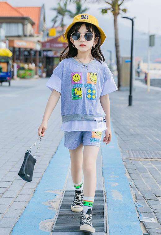 【2点セット】新作 子供服  ベビー服  アパレル  半袖  tシャツ +ショットパンツ   女の子