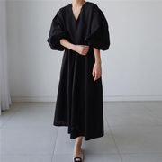 定番のベーシックデザイン  韓国ファッション 可愛い ゆったりする ランタンスリーブ Vネック ワンピース