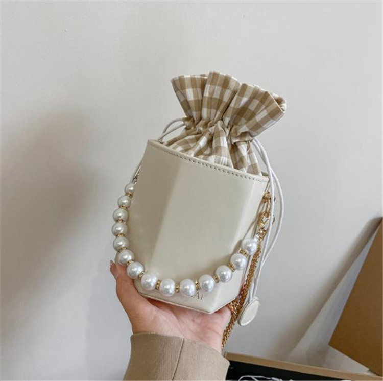 韓国大人気 デザイン 通勤する タイド バケツバッグ レトロ 百掛け ショルダーバッグ 真珠