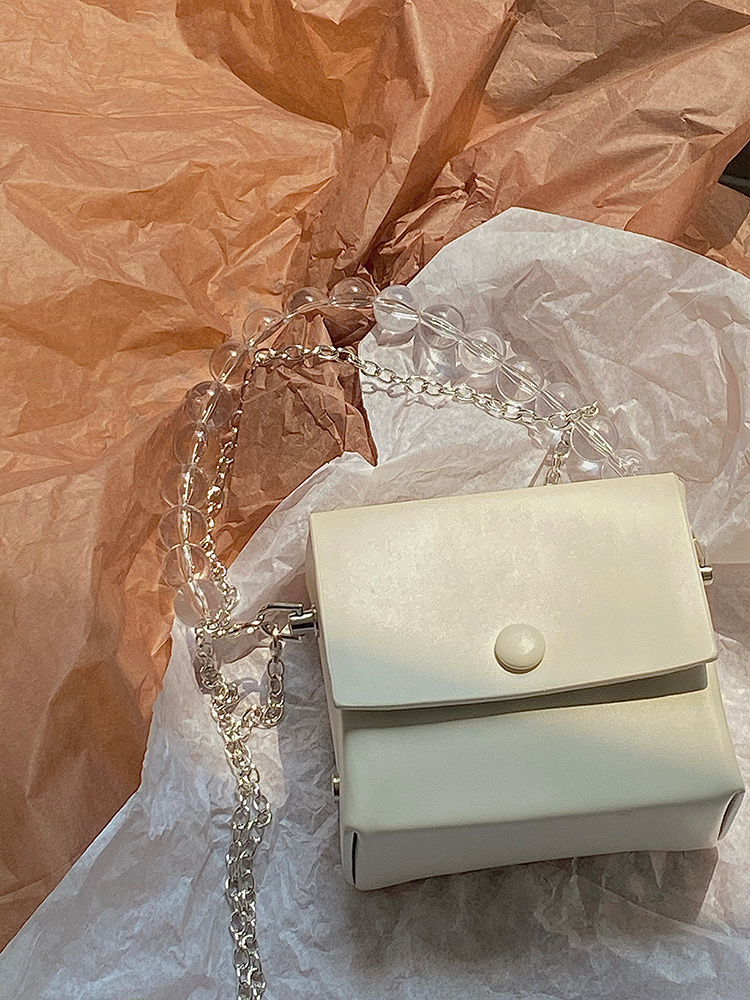 高級感たっぷり 韓国ファッション 真珠 スモールスクエアバッグ クロスボディバッグ ハンドバッグ チェーン