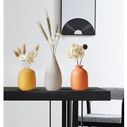 今っぽトレンド  陶製の花瓶 フラワーアレンジメント ドライフラワー 装飾 家具 リビングルーム