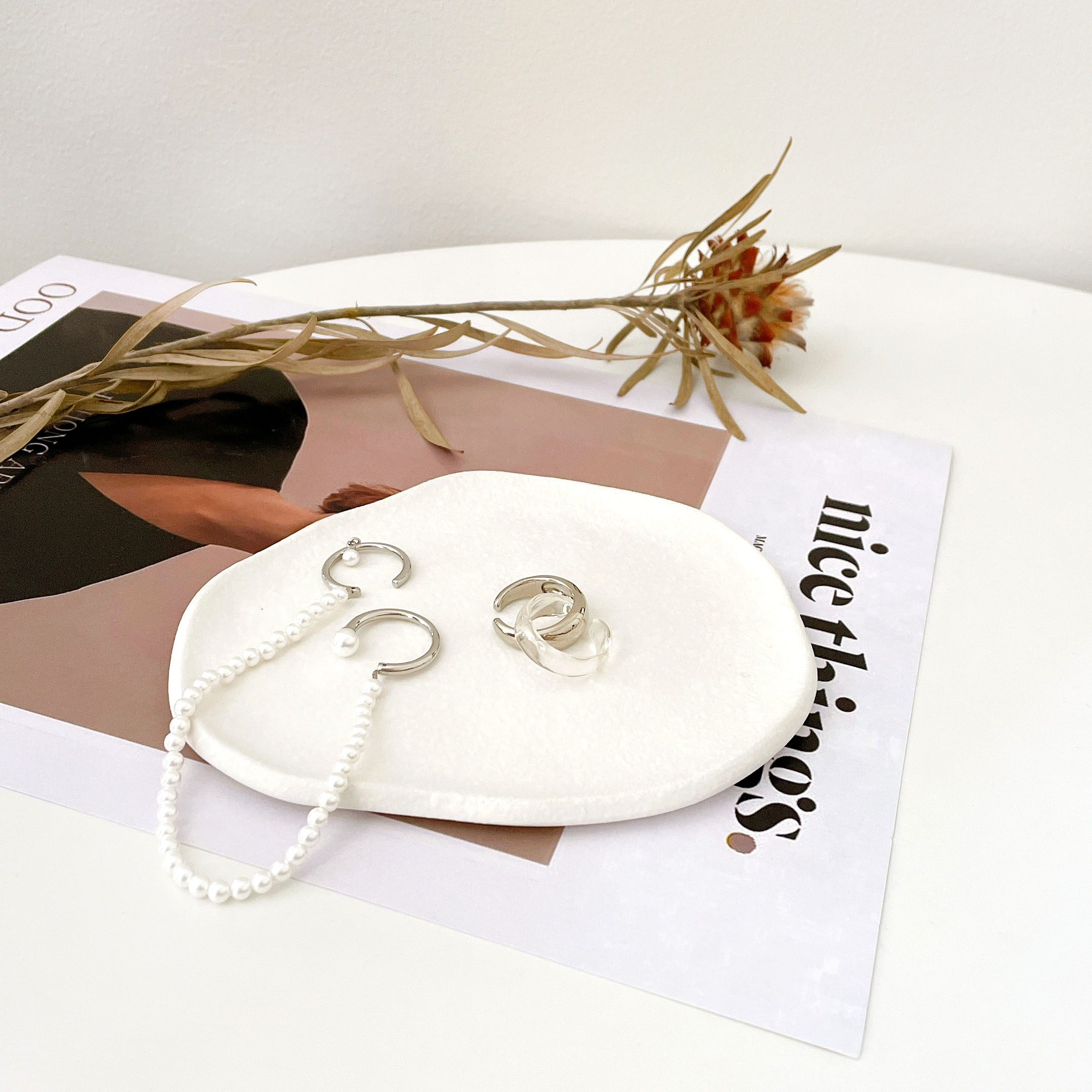 国内即納 プレート 皿 インテリア ナチュラル トレイ ディスプレイ 撮影小物 アクセサリー 家具 インテリア B P Labo 問屋 仕入れ 卸 卸売の専門 仕入れならnetsea