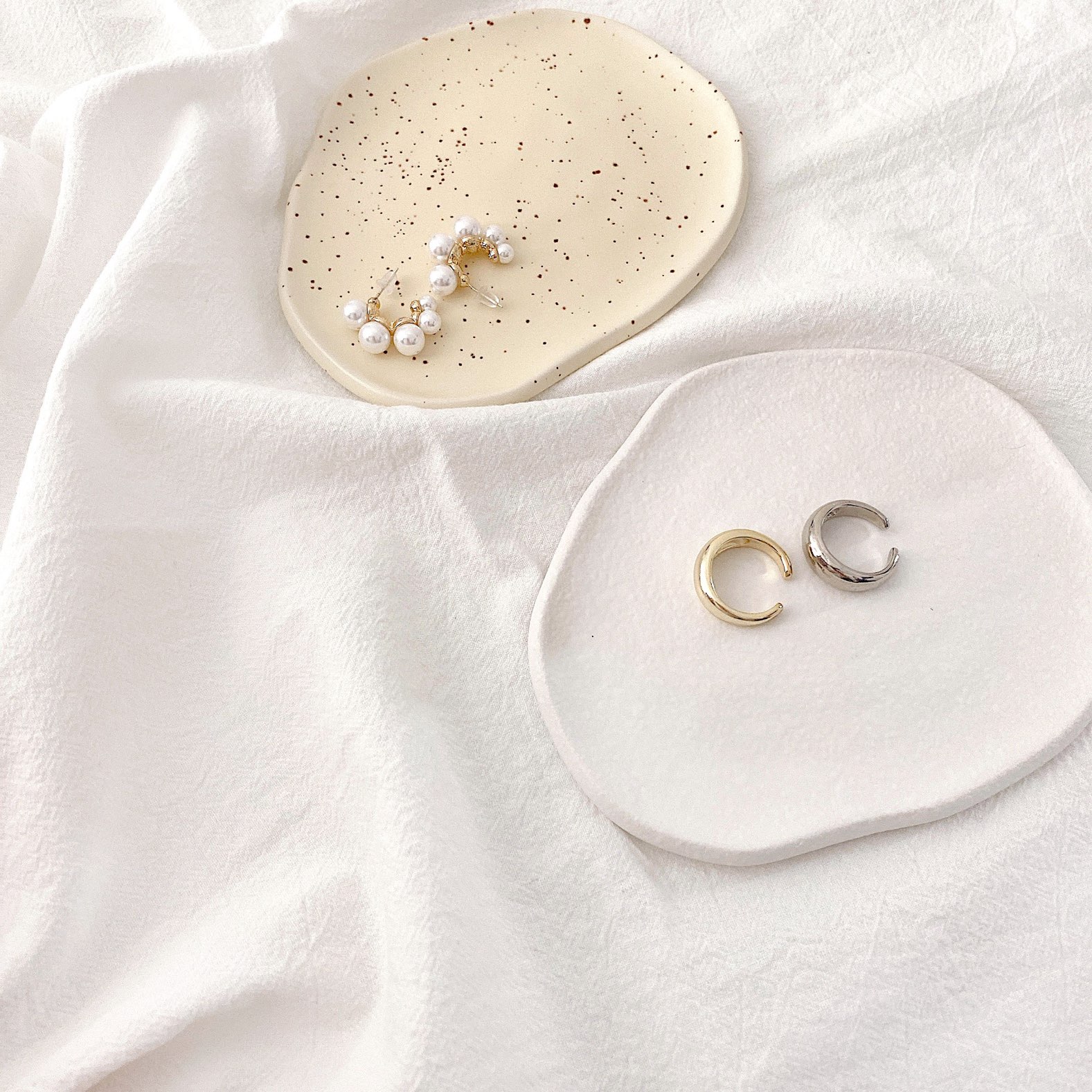 国内即納 プレート 皿 インテリア ナチュラル トレイ ディスプレイ 撮影小物 アクセサリー 家具 インテリア B P Labo 問屋 仕入れ 卸 卸売の専門 仕入れならnetsea