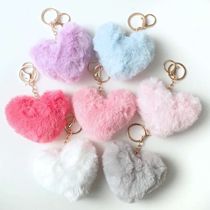【27】バッグチャーム ハート ファー【約8cm】 1個 フェイクファー 推しグッズ