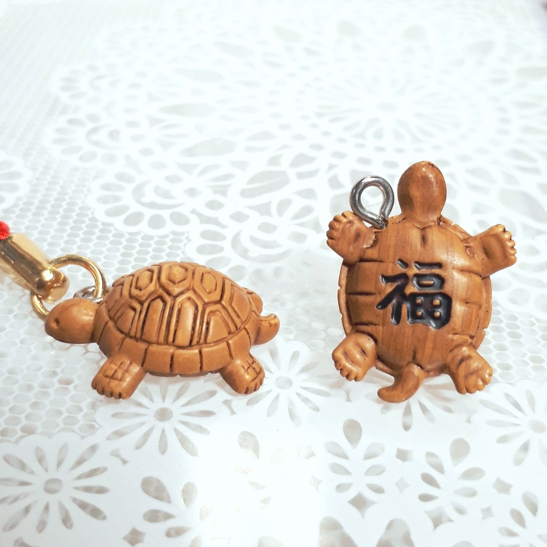 木目調 開運根付（招き猫、梟、地蔵、亀） | 卸売・ 問屋