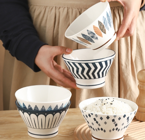2022  新作！ 人気 ！ボウル 食器  ご飯茶碗  ごはん茶碗  茶碗  陶磁器の    可愛い  青花磁器