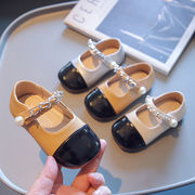 女　児子供　小さな靴　新しいデザイン　春秋　スタイル　スクエアヘッド　浅い口　靴　韓国風
