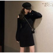 柔らかな雰囲気 韓国ファッション お出かけ ピュアカラー 肌にやさしい オフショルダー ミニスカート