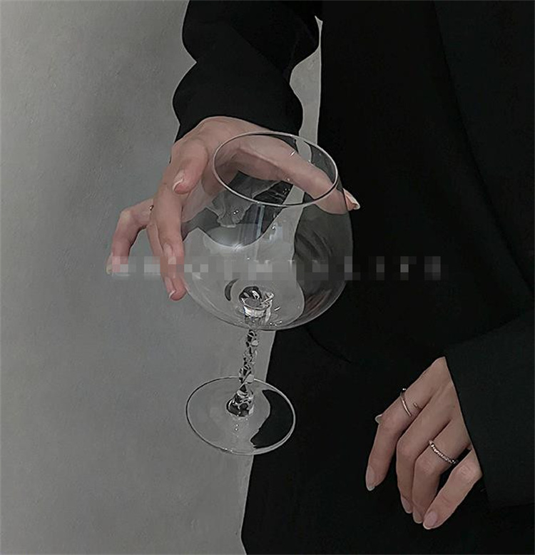 ゴブレット デザインセンス 怠惰な風 個性 大人気 カクテルグラス 洗練 
