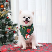 可愛いクリスマス変身服ペット用品 ★クリスマスパーティー 小型犬の猫のクリスマスの三角スカーフ