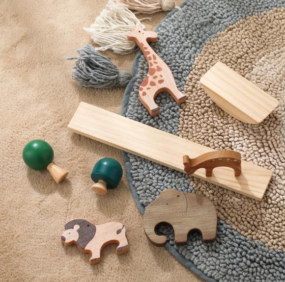 人気  木製 知育玩具　baby  積み木 玩具赤ちゃん用遊びもの パズルおもちゃ ベビー用手握る玩具2色