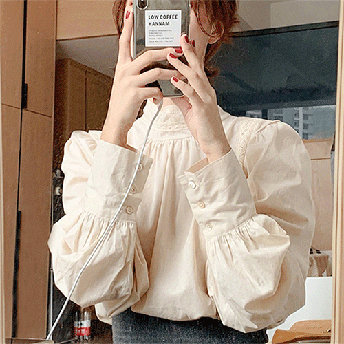 【NEW即納商品】韓国風レディース服　長袖シャツ　カジュアル　インナーシャツ