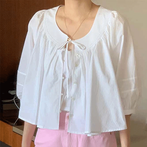 【2023夏新作】韓国風レディース服　夏　ゆったり　セットアップ　カジュアル　きれいめ　半袖シャツ
