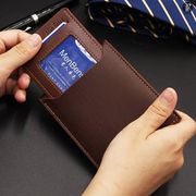 ウォレット 折り財布 二つ折り財布 使いやすい財布 レザー 男性 カードケース おしゃれ