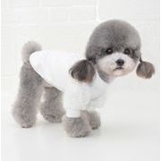 秋冬人気    小型犬服   犬服 tシャツ  可愛い   保温   ペット服  ペット用品   2色