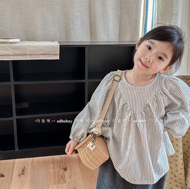 韓国風子供服  キッズ  ベビー服  女の子  トップス  シャツ   竪縞    ブラウス  2色