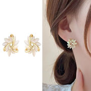 新作 韓国ファッション 可愛い 花びらのイヤリング レディースアクセサリー 925シルバーニードル ピアス