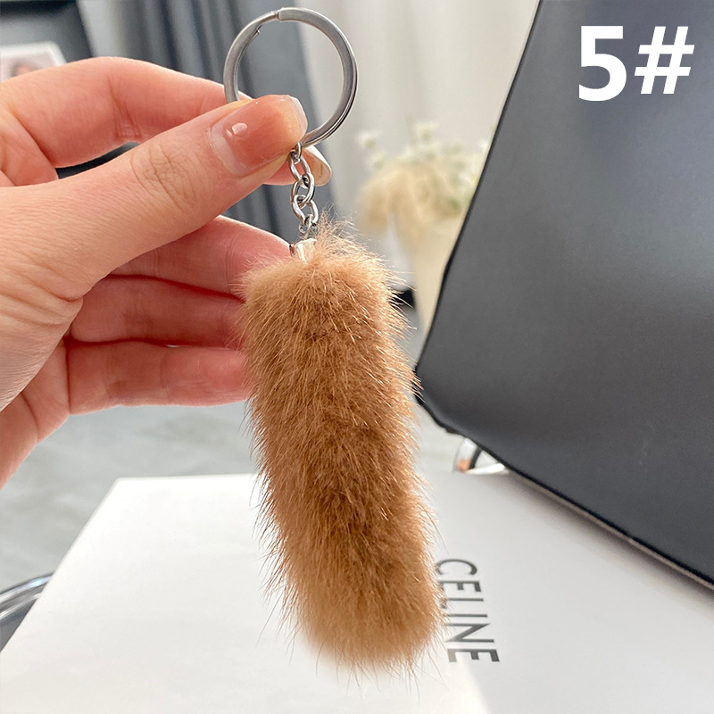 ほぼ未使用　ハワイ購入　FENDI ファーチャーム ほぼ未使用ハワイ購入FENDI ファーチャーム