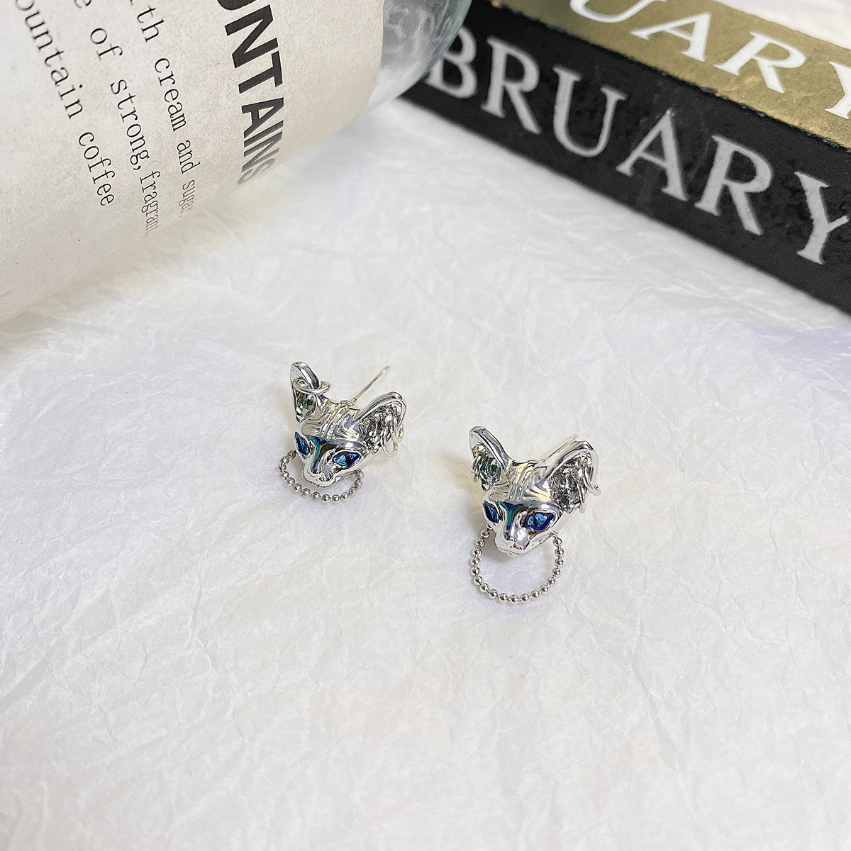 猫チェーンピアス、レディース、おしゃれでかっこいいピアス | 卸売