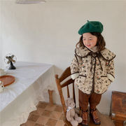 韓国子供服冬服の新型子供服とベルベットの厚いコートの女の子の花綿服の上着