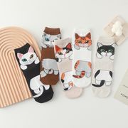 5色 かわいい 猫柄 靴下 レディースソックス 綿の靴下  ファッション 靴下  カジュアルな レディース靴下