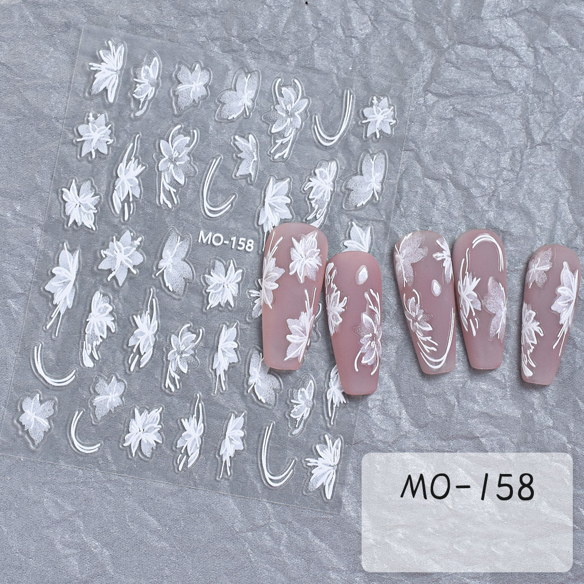 3Dアートお花 2025年秋トレンド】フラワー 3Dのネイルデザイン集｜人気順