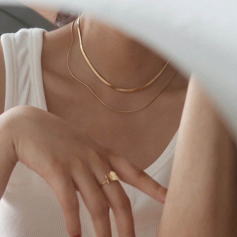 ステンレススネークネックレス　アクセサリー　金属アレルギー対応　ファッション　18kコーティング