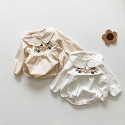 韓国子供服春の新型赤ちゃんは刺繍赤ちゃんのワンピースで長袖の女宝が服を着ている