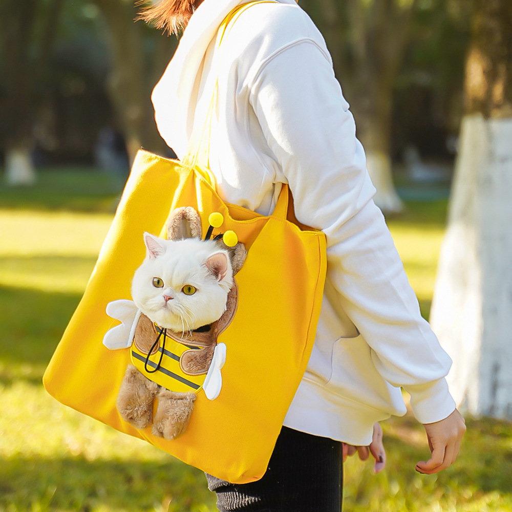 ペットポータブルバッグ 猫 かわいい 通気性 露出可能 犬用バッグ 旅行用キャリー 便利なペット用品