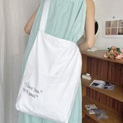 帆布バッグ　トートバッグ　大容量　チュール　韓国ファッション　デザイン　個性