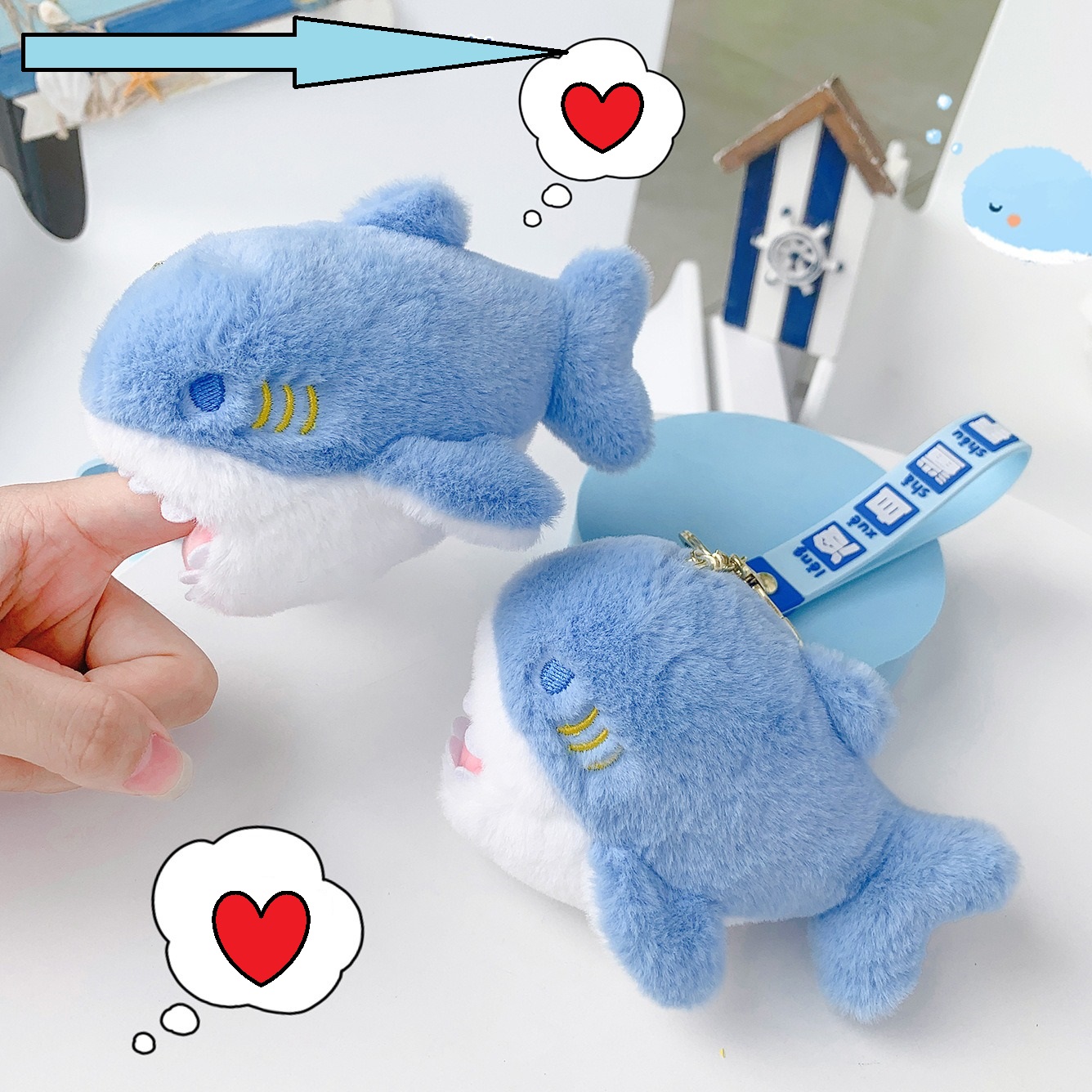 噛みつきサメのキーホルダー かわいいヨシキリザメのキーホルダー サメ関連 サメアクセサリー サメ雑貨 | 卸売・