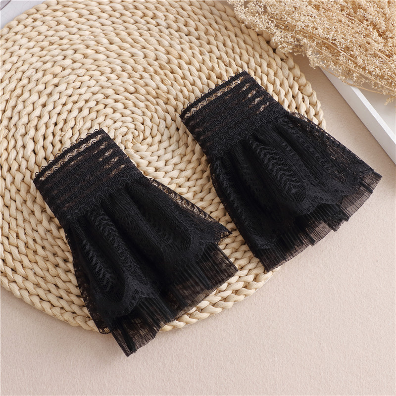 つけ袖☆ レース ☆ロリータ☆腕飾り☆ お袖留め☆偽カフス☆ 腕飾り