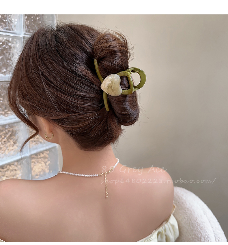韓国 SNS話題 ヘアクリップ プレゼント 結婚式 大人っぽい ヘア