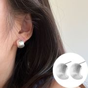 カーブピアス S925 シルバーアクセサリー アレルギー対応 大人かわいい おしゃれ 上品