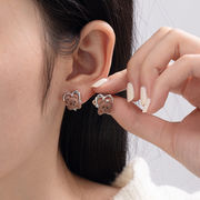 ★Heart★　ハートアクセ　熊とハートピアス　デイリー　韓国アクセサリー